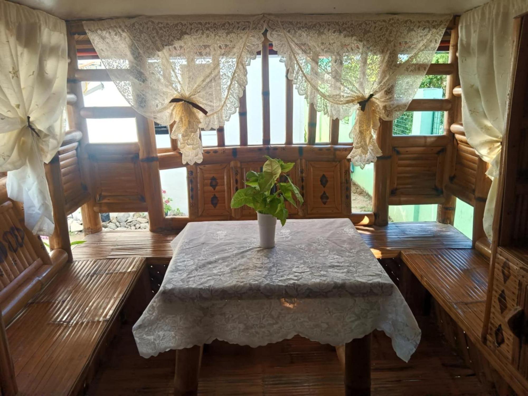 Room In Bb - Aremen Transient, Nipa Hut ซานฮวน ภายนอก รูปภาพ